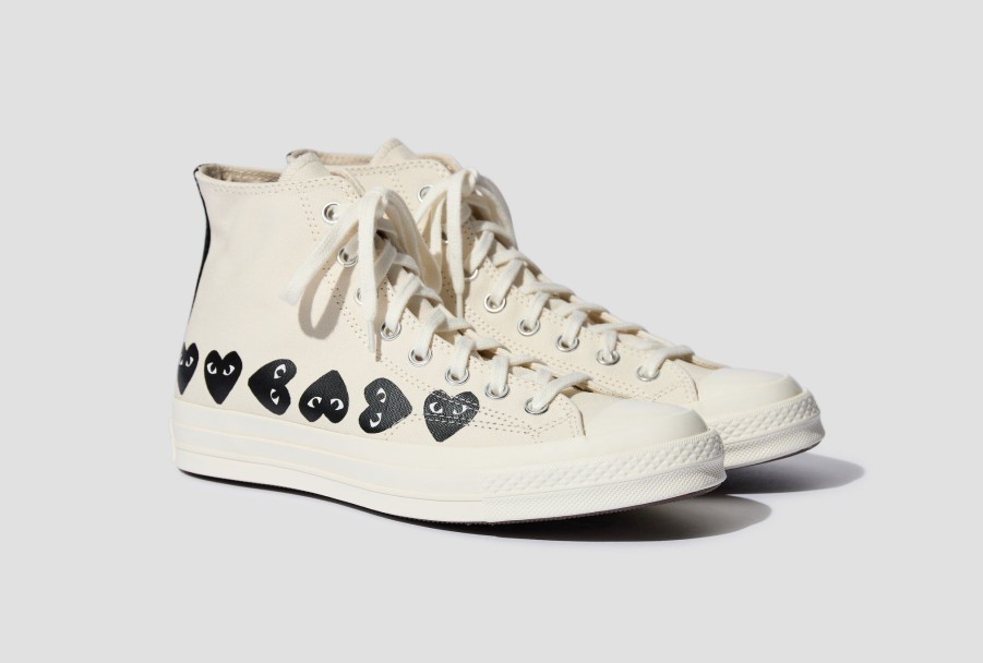 Shoes COMME des GARÇONS PLAY | Converse-Multi Black Heart Chuck Taylor All Star '70 High P1K127 Beige